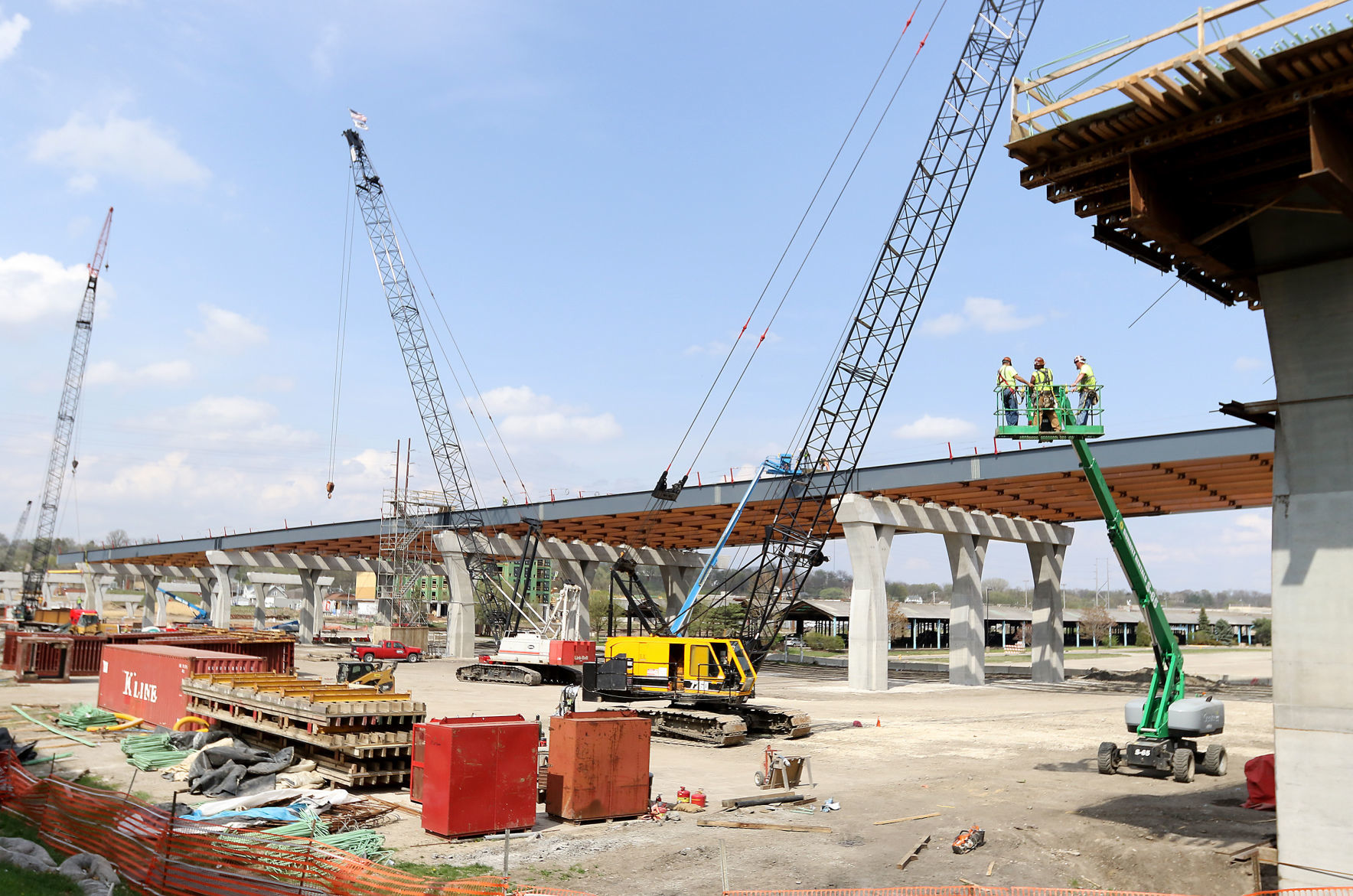050218-qct-qca-new-bridge-025